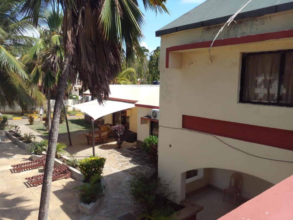 Glory Holiday Resort Mombasa Exterior foto