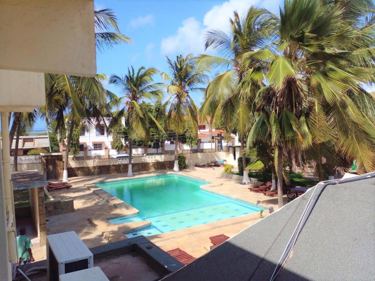 Glory Holiday Resort Mombasa Exterior foto