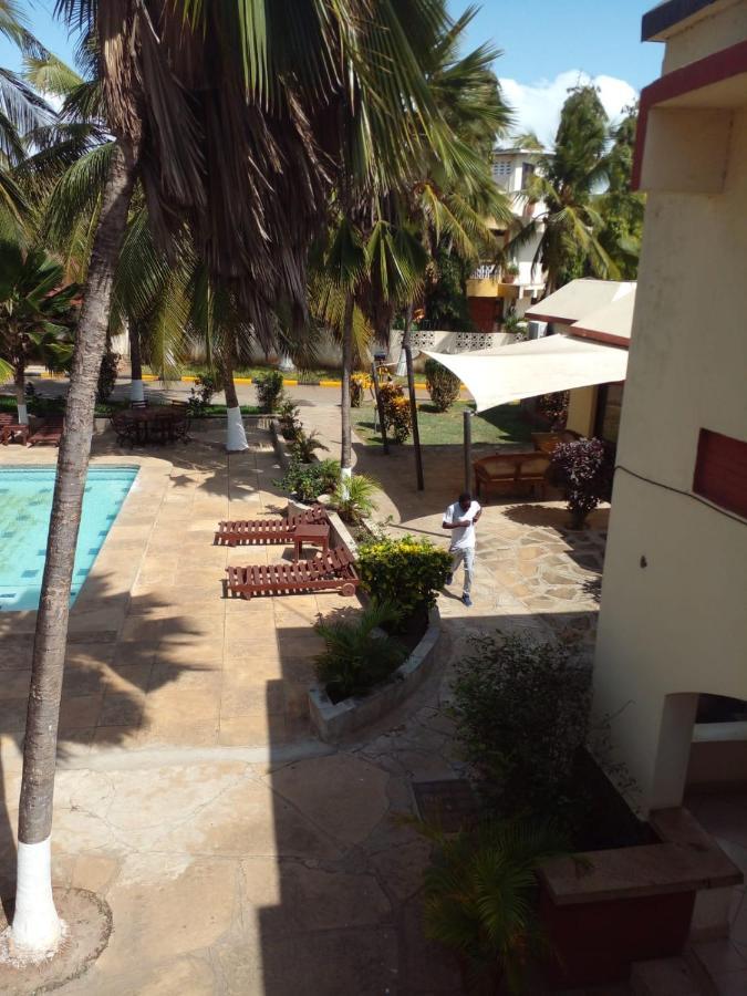 Glory Holiday Resort Mombasa Exterior foto