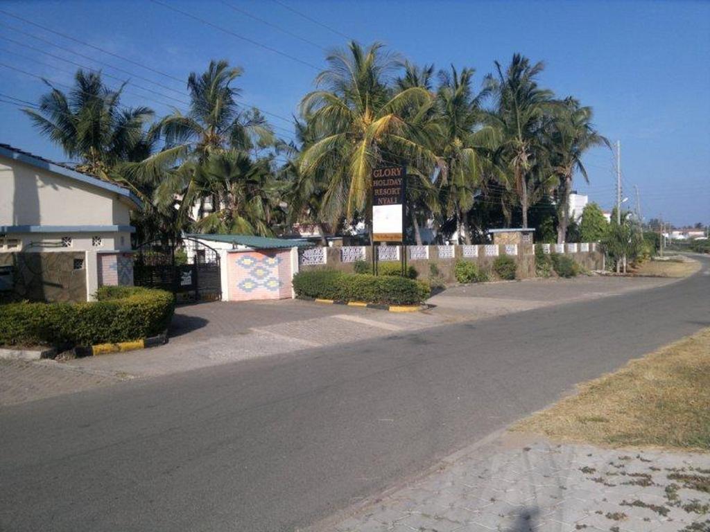 Glory Holiday Resort Mombasa Exterior foto